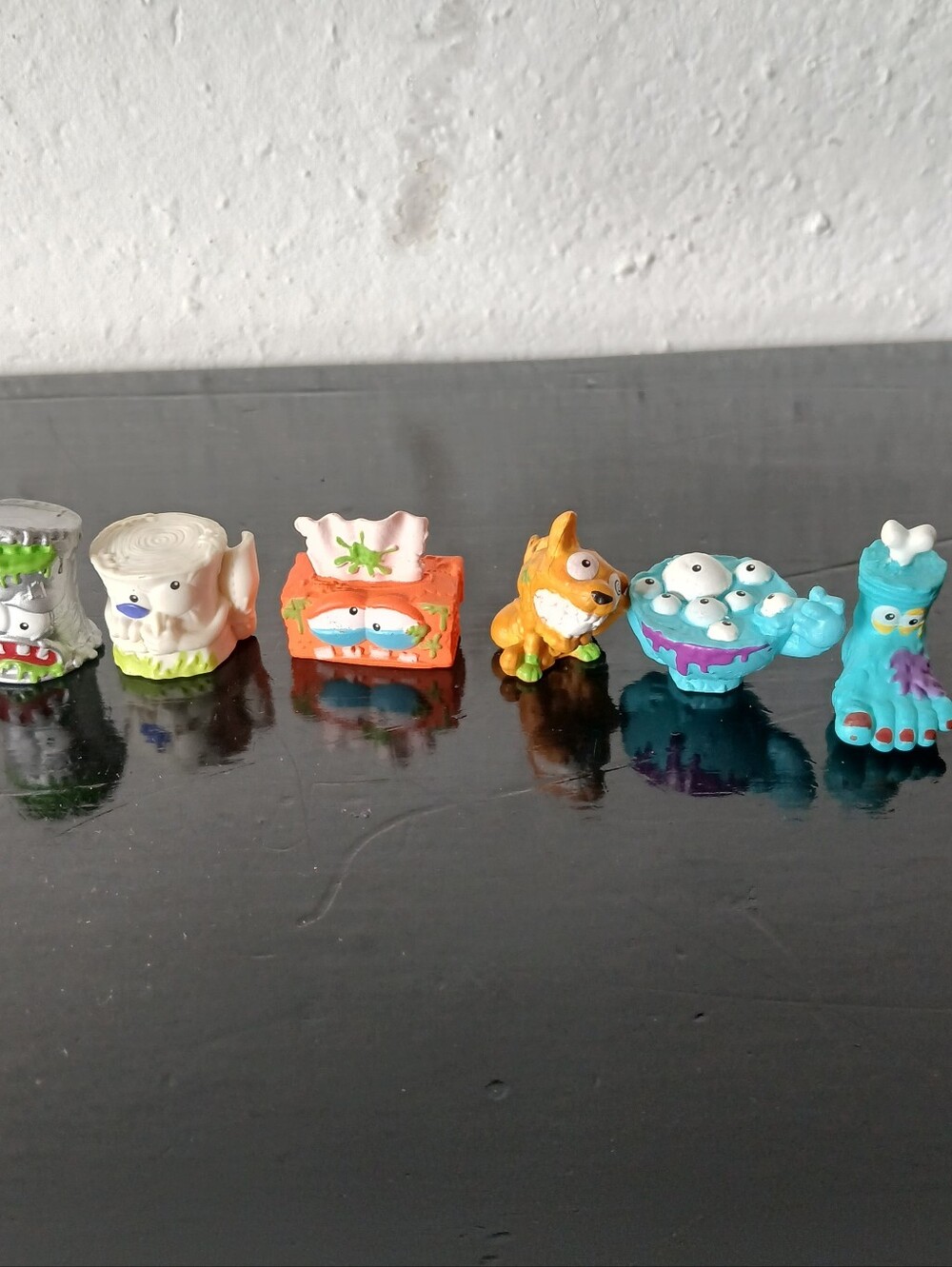 Zuru SMASHERS Series 2 Gross Lot of 5 Old Can/Eye Ball Soup